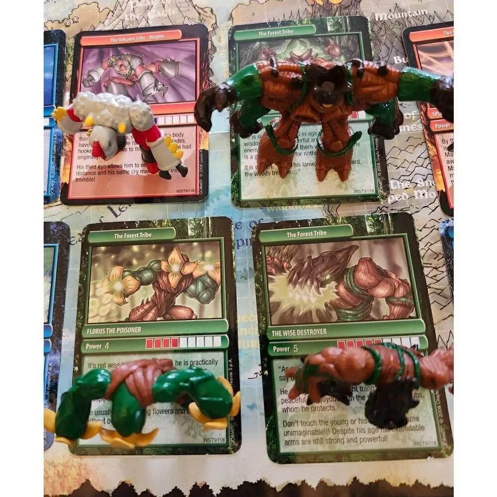 Gormiti Lot of 10 Figures With The Cards 2008 Set